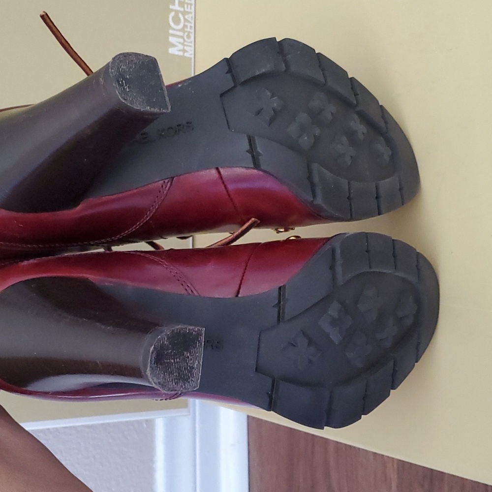 Michael Kors booties - Picture 5 of 9